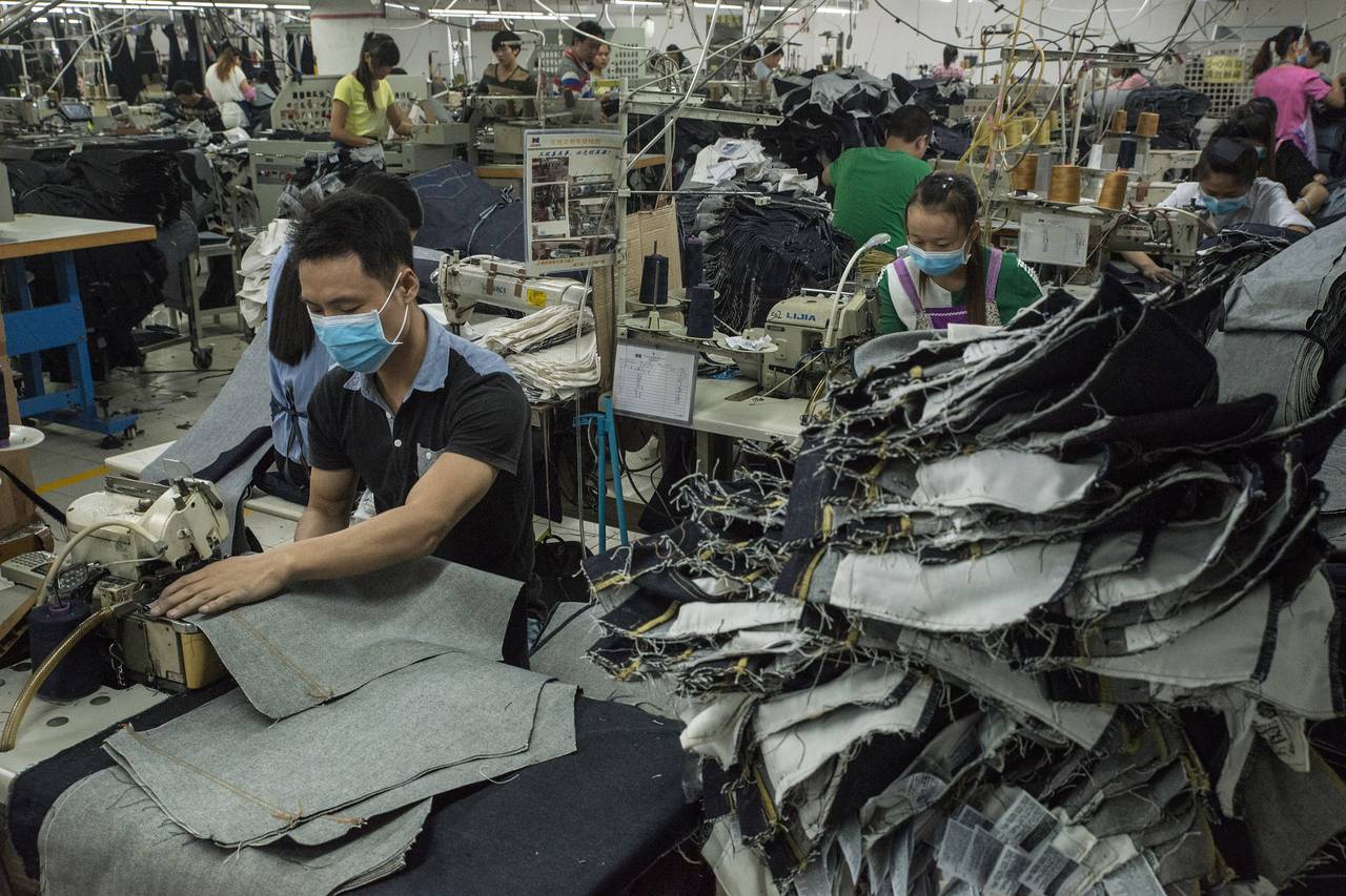 Manufacturing Women’s Fashion Clothing in China Experts