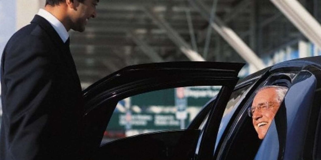 Vancouver Car Service – Travel in Style with Time Limousine