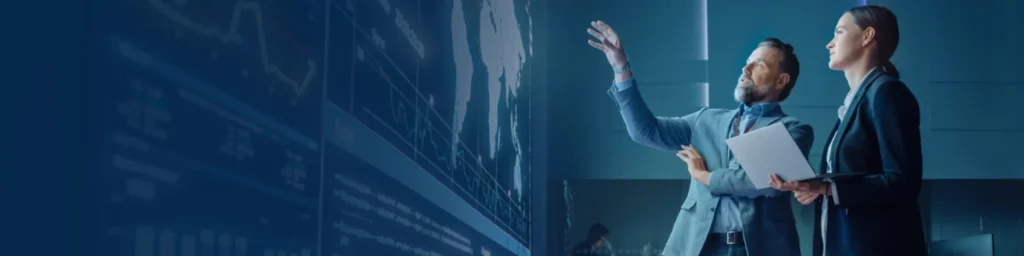 woman-and-man-looking-at-screen-banner_cq5dam.web.2000