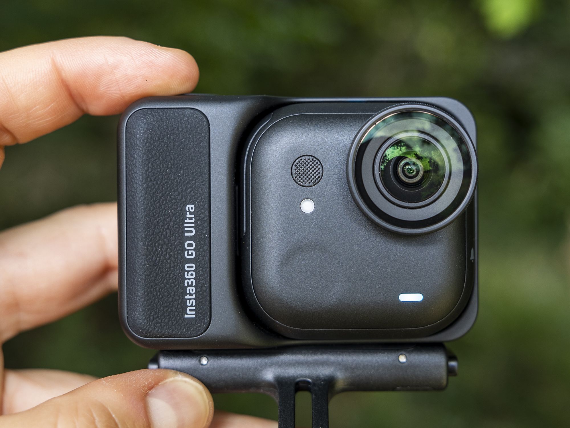 Capture Your Life on the Go with Insta 360 Go 3