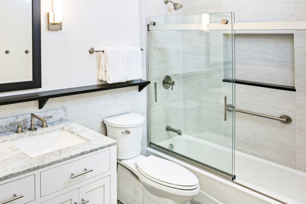 how-to-install-a-bathtub-shower-door