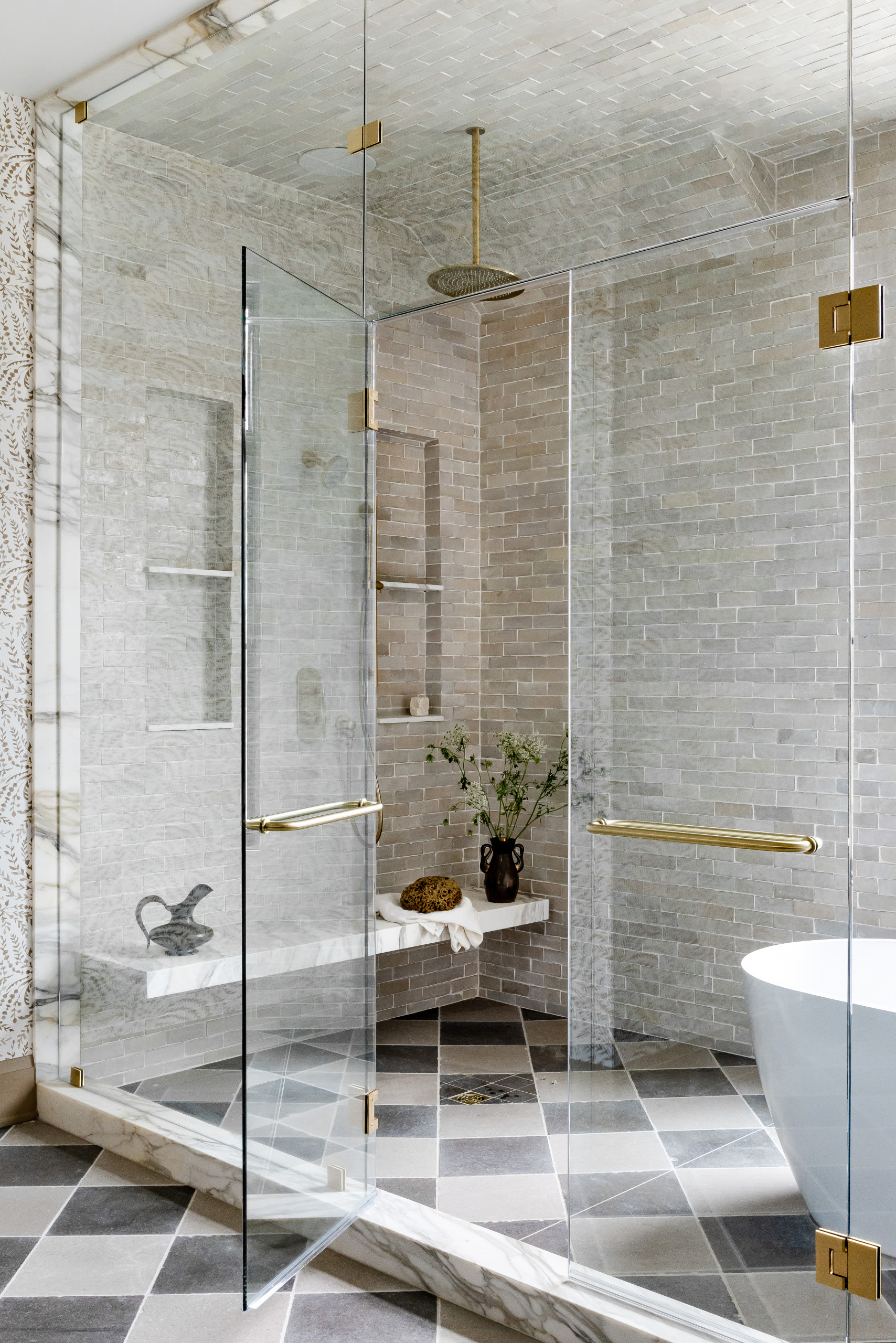 Black Shower Screen Inspiration for a Bold Bathroom Remodel